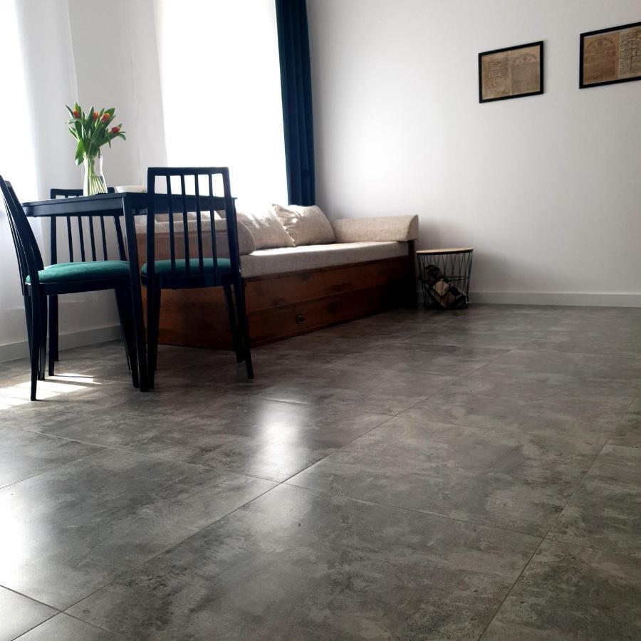 Apartament Z Historia Jelenia Góra Buitenkant foto