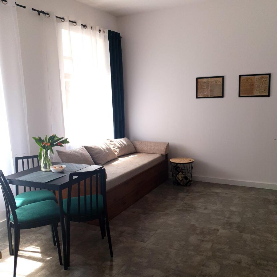Apartament Z Historia Jelenia Góra Buitenkant foto