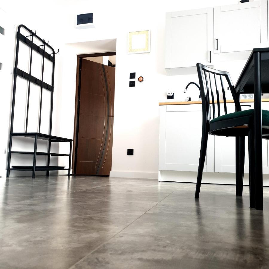 Apartament Z Historia Jelenia Góra Buitenkant foto